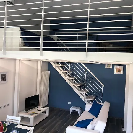 Semesterbostad Splendido Loft Al Mare Martinsicuro